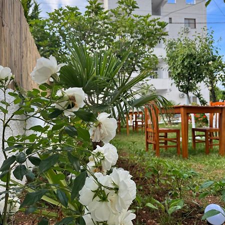 Central Garden Residence Sofia - Free Parking كساميل المظهر الخارجي الصورة