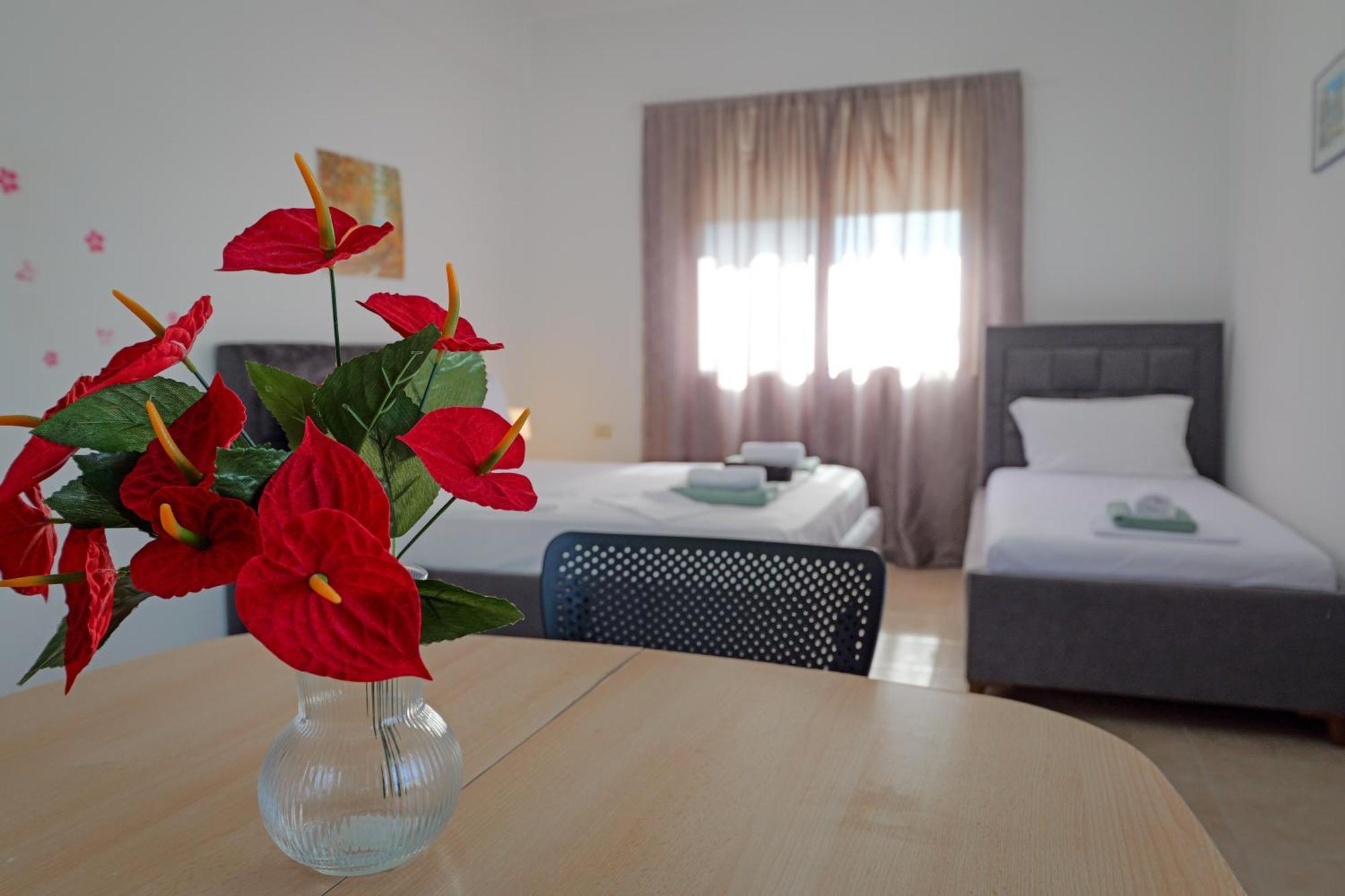Central Garden Residence Sofia - Free Parking كساميل المظهر الخارجي الصورة