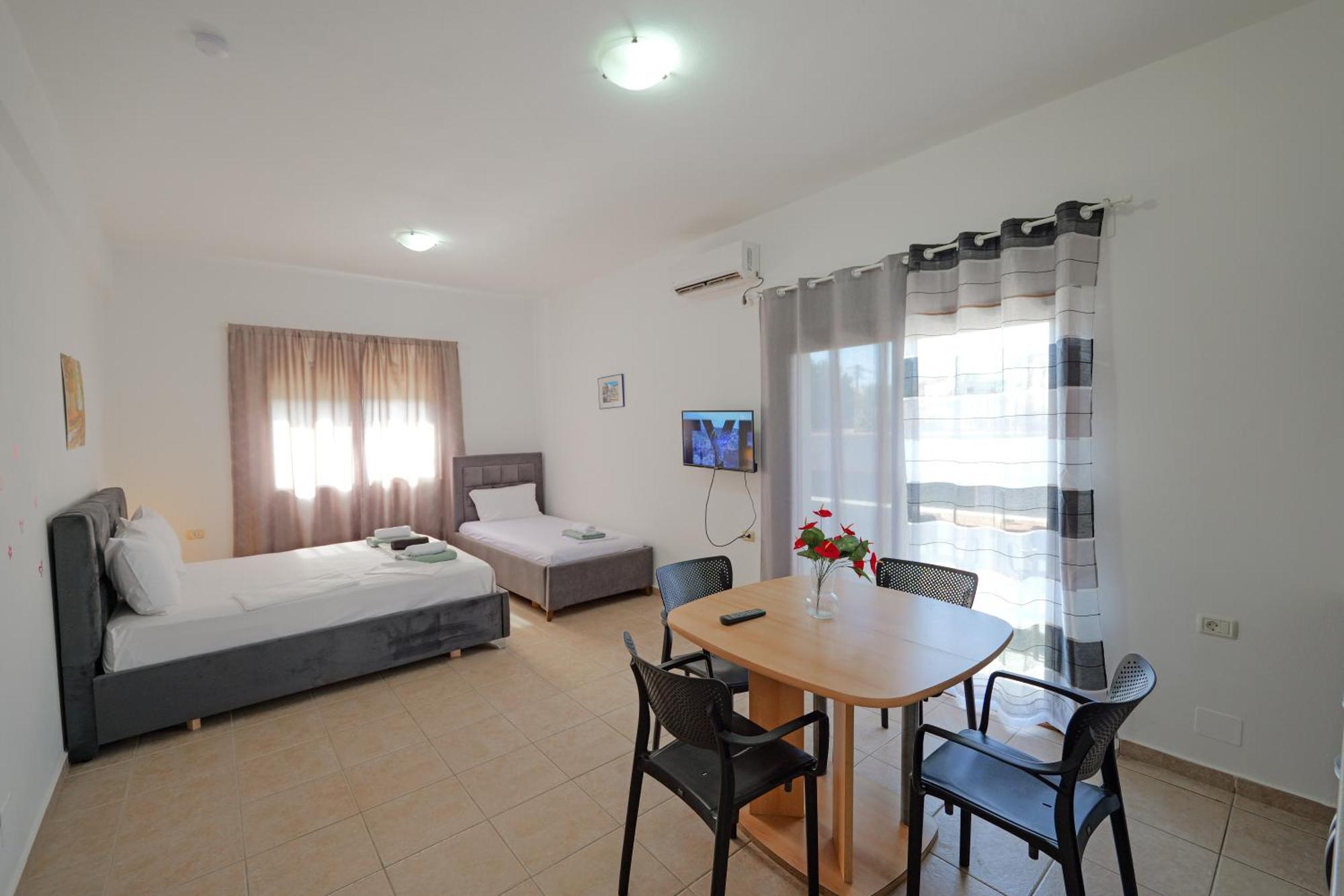 Central Garden Residence Sofia - Free Parking كساميل المظهر الخارجي الصورة